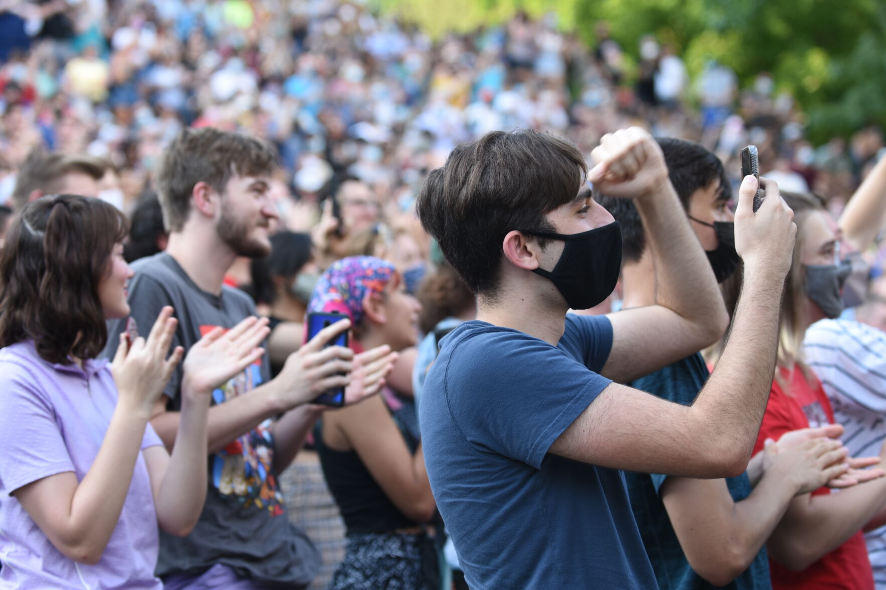 8/27/21 Sen. Bernie Sanders, crowd